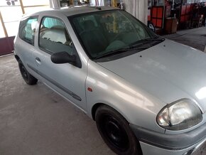 Renault clio - 3