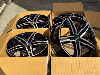 NOVE DISKY MAM 5X112 R19 8J ET42 SKODA SEAT VW AUDI - 3