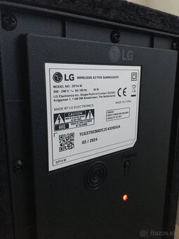 LG S40T - 3