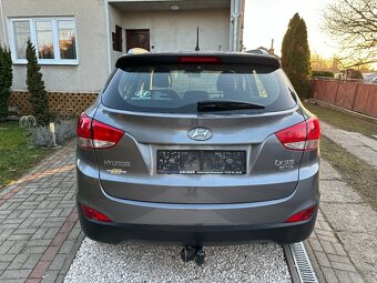 Hyundai ix35 1.7 CRDi VGT Comfort 4x2 - 3