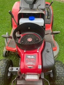 Traktorová kosačka Briggs and Stratton 15,5HP - 3