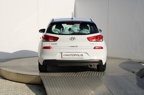 HYUNDAI i30 Classic 1,4 MPi 73 kW - 3