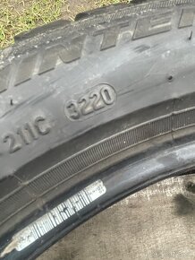 Pirelli 205/50 R17 2x=60€ - 3