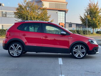 VW POLO CROSS R-line 1.6TDI 66kw - 3