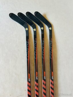 Predám hokejky Warrior Covert QREDGE NHL SR - 3