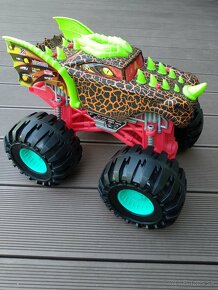 Monster truck dragon Dickie - 3