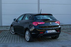 Alfa Romeo Giulietta 1.4 T Distinctive 2012 - 3