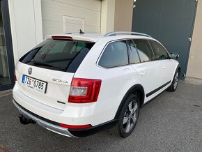 Škoda Octavia SCOUT 2.0TDI 110kw - 4x4, Columbus - 3