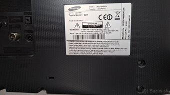 Samsung  22 palcov TV UE22F5400 - 3