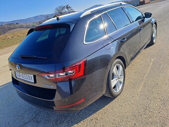 Škoda Superb 2,0 TDI - 3