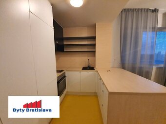 Prenajmem 2-izb. apartmán, uplná rekonštrukcia BA III - Rača - 3