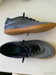 Halovky Nike - 3