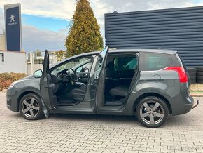 Peugeot 5008 1.6L e-HDi FAP STT Access 84 kW, A6, 7m - 3