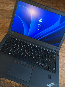 ThinkPad X270 - 3