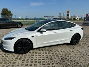 NOVÁ - Tesla Model 3 60 kWh RWD HIGHLAND - 3