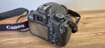 Canon EOS 1300D - 3