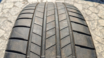 Letné pneu 235/45 R18 --- BRIDGESTONE - 3