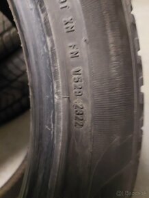 285/40R21 109V, Pirelli, SCORPION WINTER - 3