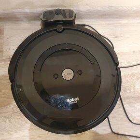 Robotický vysávač Roomba e5 - 3