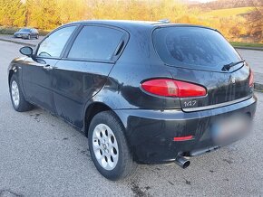 Alfa Romeo 147  1.9jtd 110kw  Manuál 6-rychlostný  Rok 2005 - 3