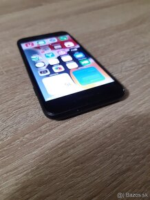 iPhone 7 / 128GB čierny TOP stav - 3