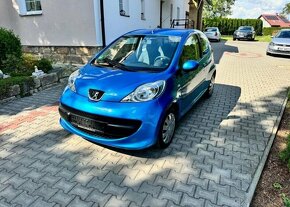 Peugeot 107 1,0 i klima Top stav benzín manuál 50 kw - 3