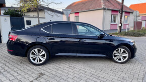 Škoda Superb 2.0 TDI Style DSG EU6 - 3