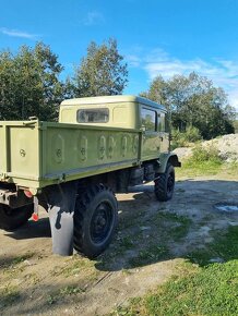 Mercedes-Benz Unimog 404S - 3