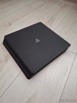 PS4 Slim 1TB - 3