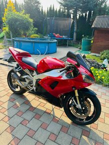 Yamaha YZF R1 2002 110kw - 3