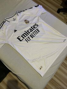 Real Madrid dres - 3