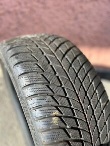 Bridgestone 225/45 R17 - 3