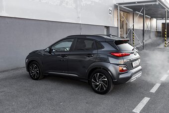 Hyundai Kona 1.6CRDi 100kW AT7 Family 09/2020 - 3