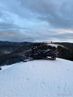 Snežný skuter Ski-doo Mach rotax 1000 - 3