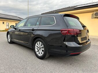 Volkswagen Passat Variant 2.0 TDI Elegance DSG - 3