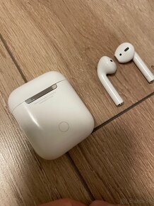 Apple AirPods 1. generácie - 3