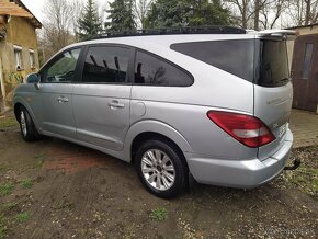 SsangYong Rodius CAMPER 2.7XDi - 2WD - manuál - díly z vozu - 3