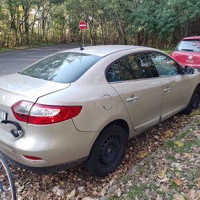 Renault Fluence na súčiastky - 3