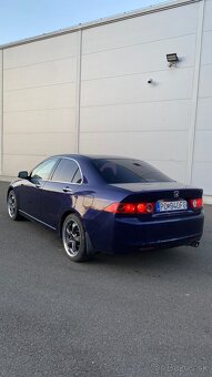 Honda Accord cl7 2.0 i-VTEC - 3