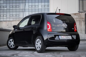 Volkswagen Up 1.0 high Up - 90tis. km, výhrev, pano, senzory - 3