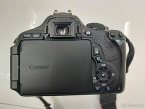 Canon 600D - fotoaparat s objektivom Canon 18-55 mm - 3