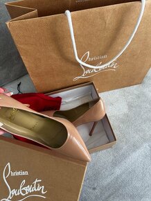 Louboutin pigale —-70€ - 3