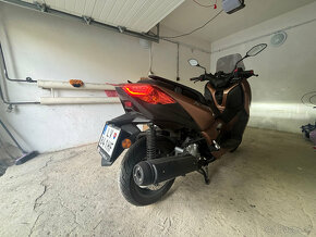 Yamaha xmax 125 - 3