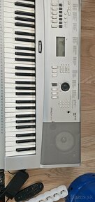 yamaha  dgx 220 - 3