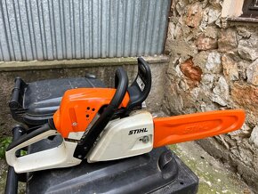 Stihl ms 251 - 3