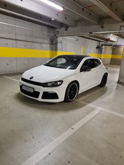 Volkswagen Scirocco R 2.0 TSI DSG - 3