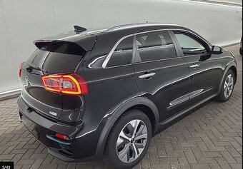 Kia Niro E-NIRO EV EXECUTIVELINE 5D 150KW - 3