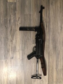 AGM MP40 - 3