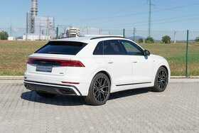 Audi Q8 55 TFSI mHEV quattro tiptronic - 3