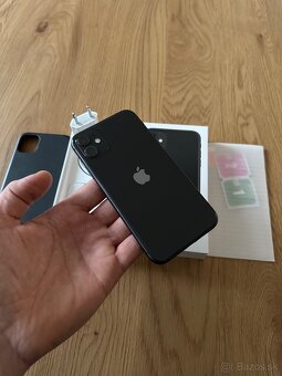 iPhone 11 128 gb black - komplet príslušenstvo , zaruka - 3